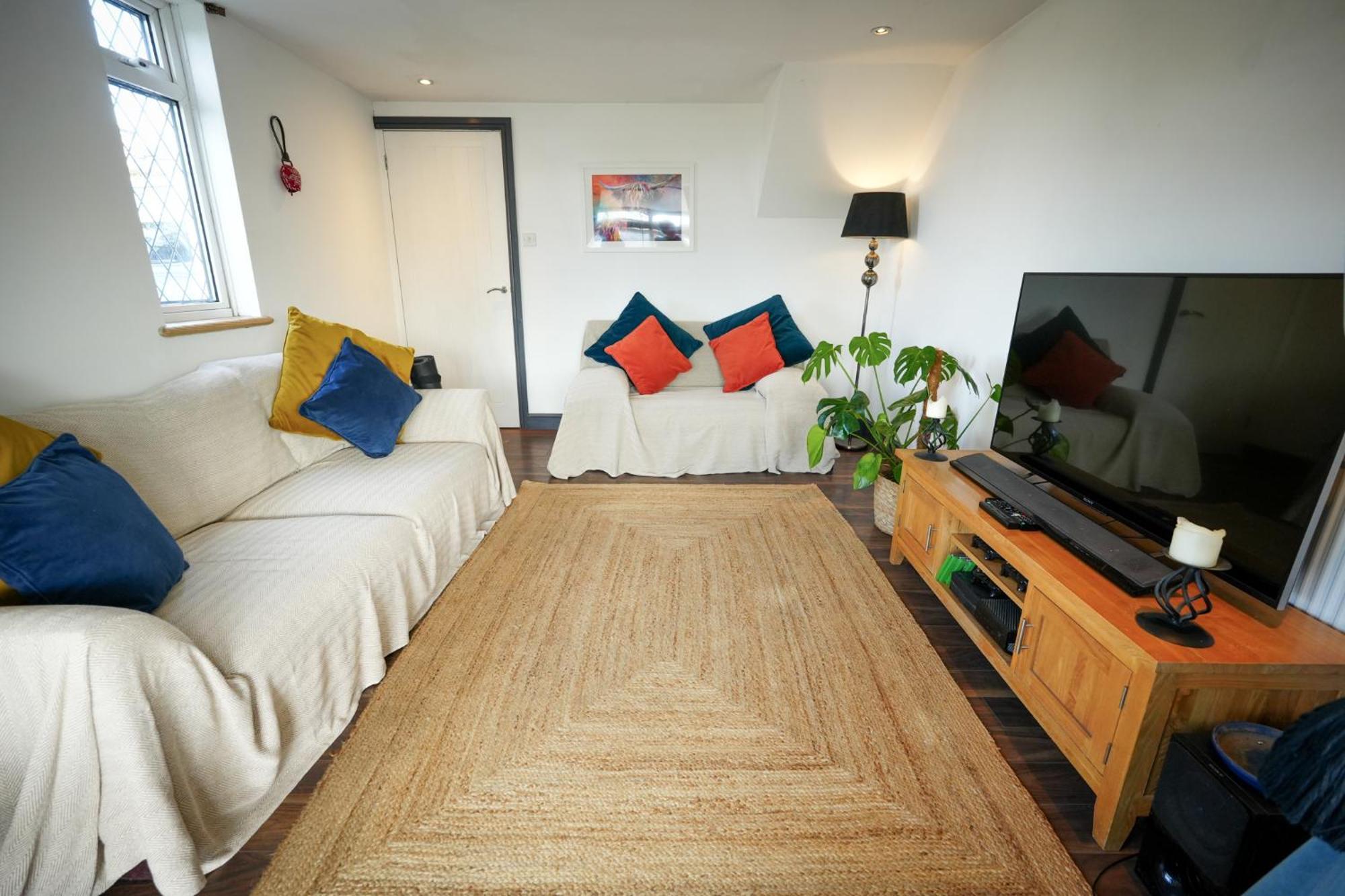 2 Bedroom With Spectacular Views Of Snowdonia And Anglesey